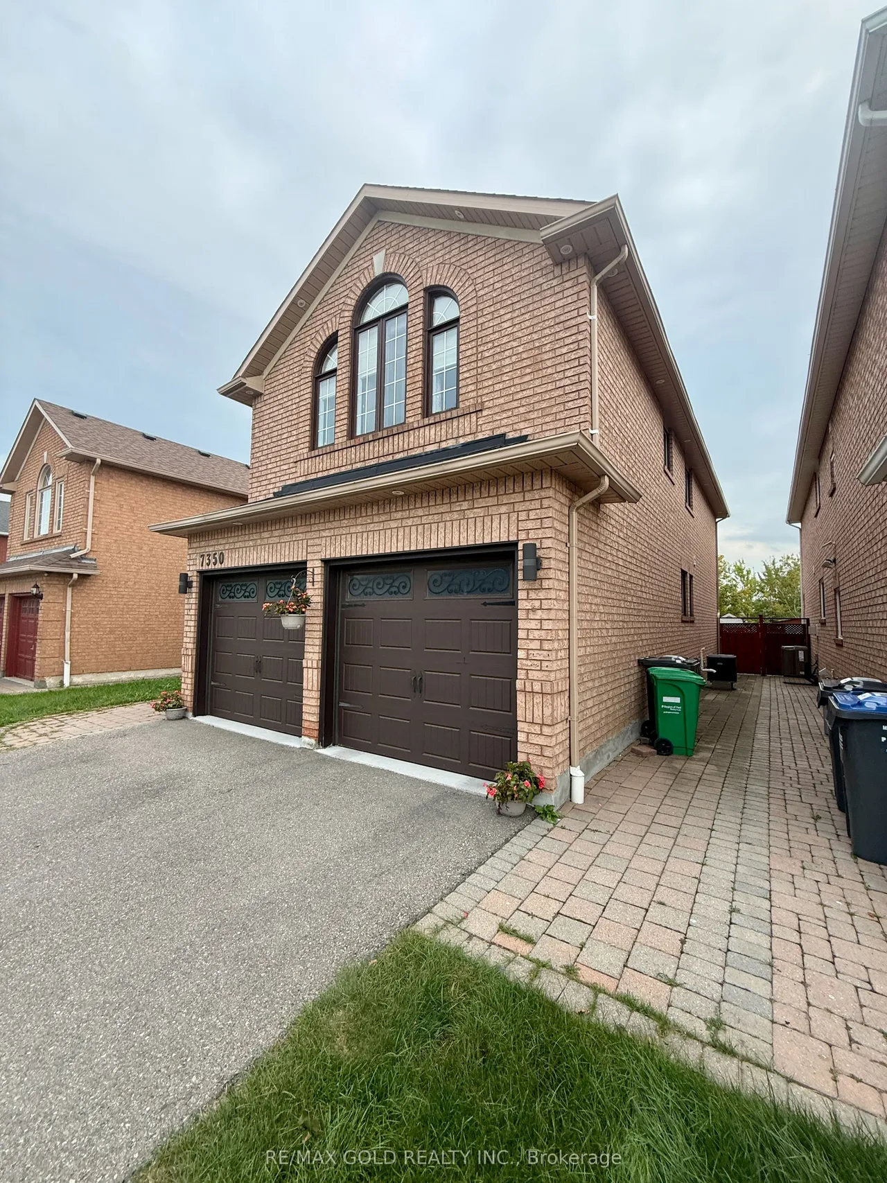 7350 Black Walnut Trail — photo 3