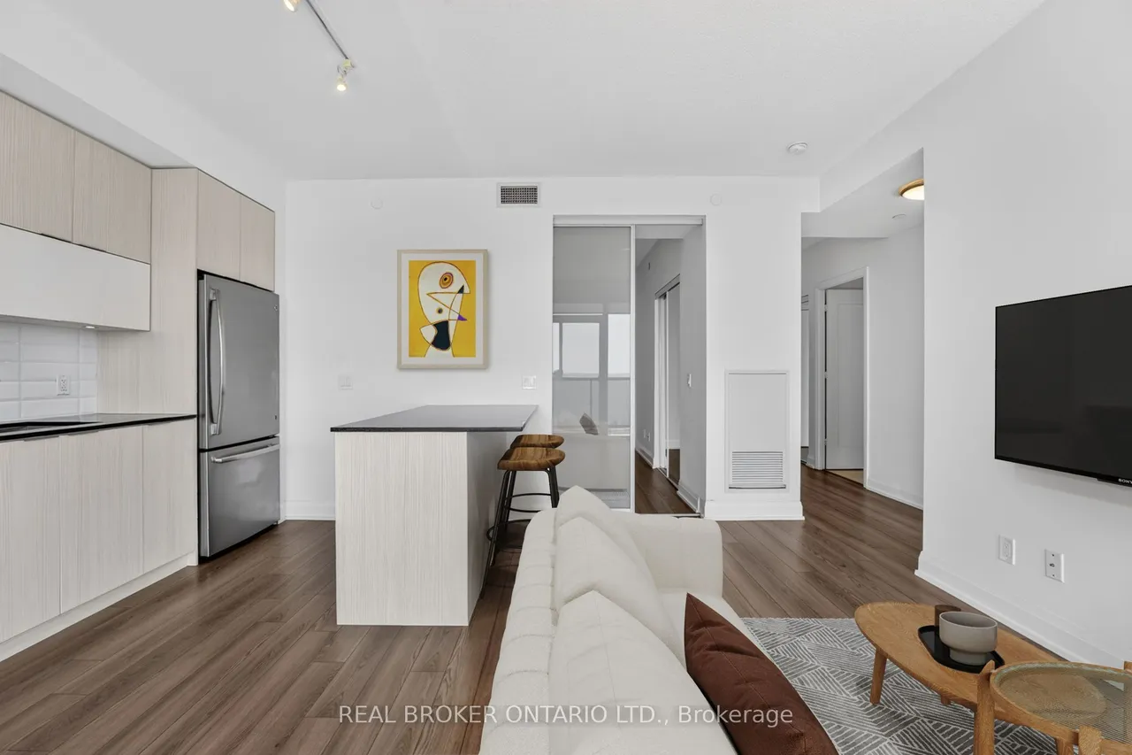 56 Annie Craig Drive — photo 3
