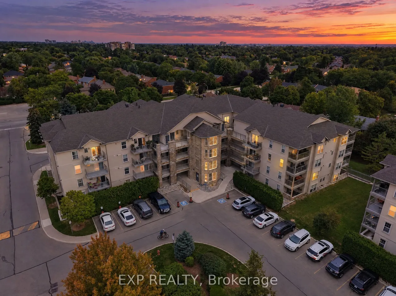 1440 Bishops Gate