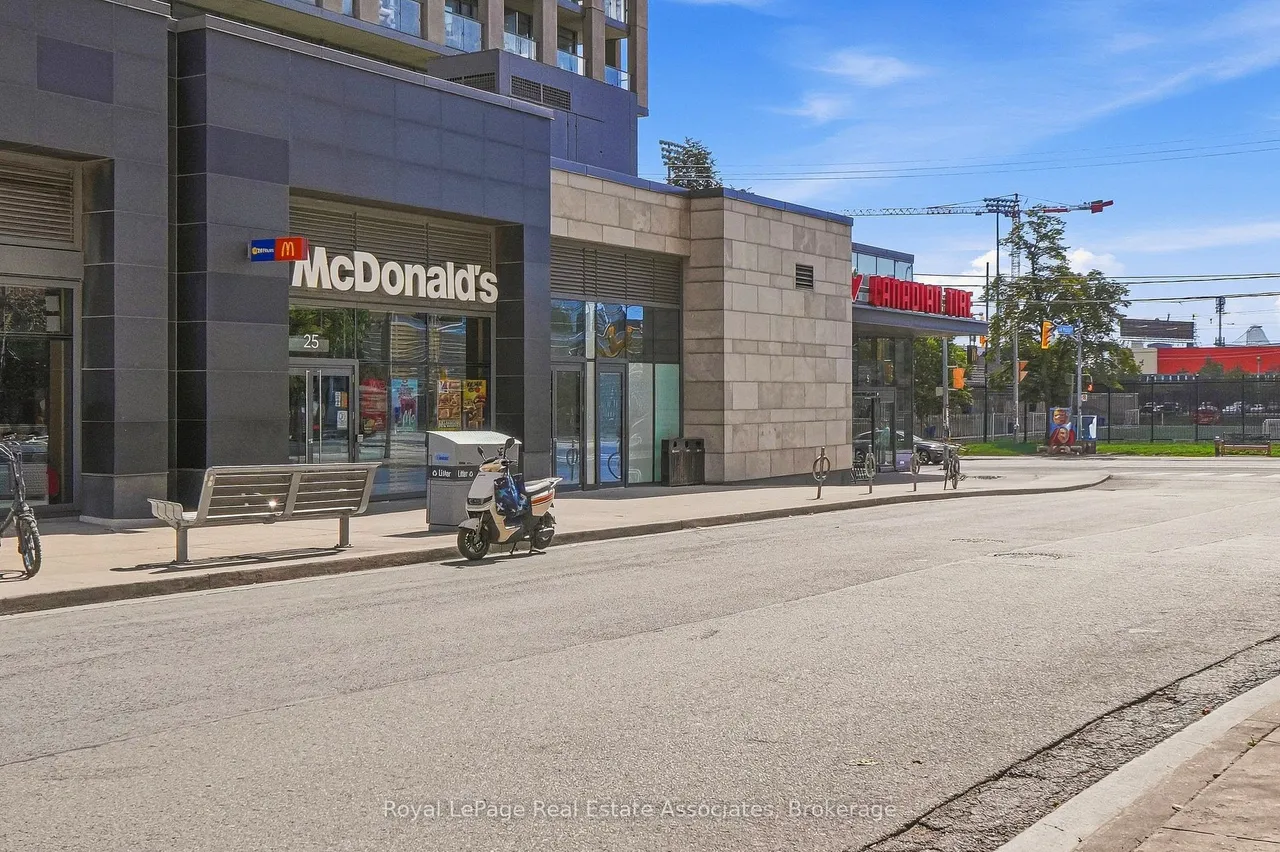 20 Joe Shuster Way, Unit 416 — photo 40