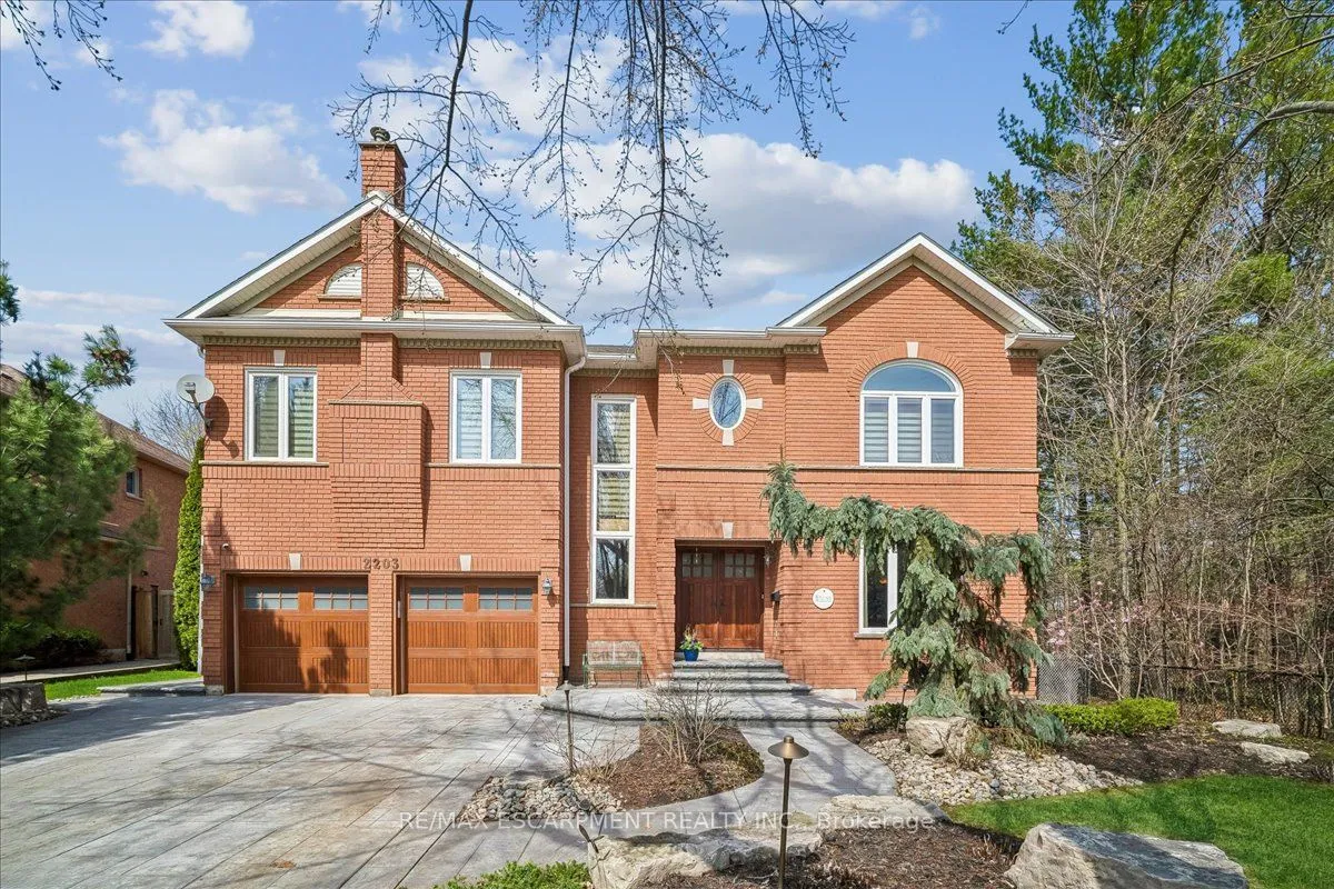 2203 Winding Woods Drive