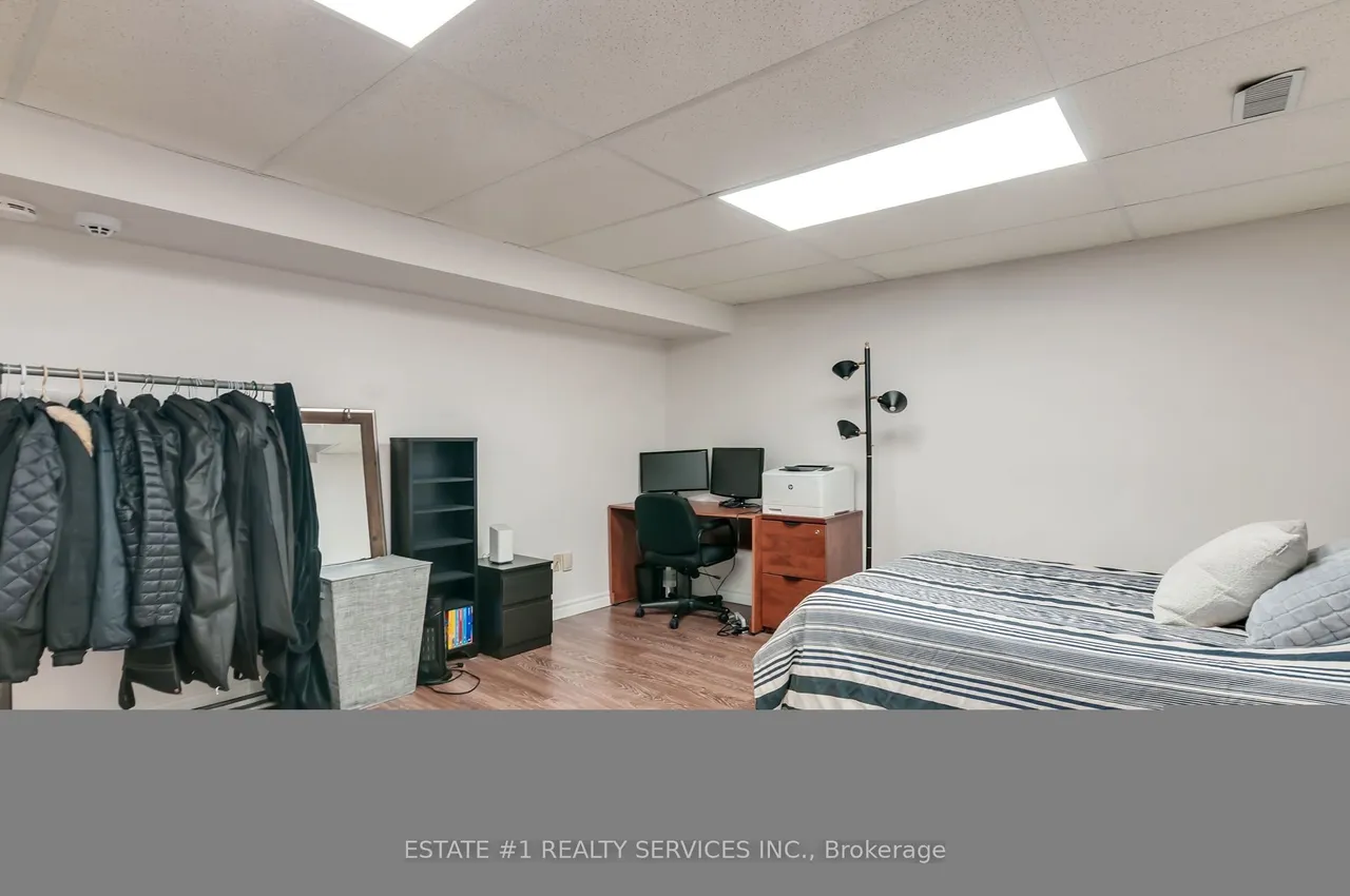 4212 Powderhorn Crescent — photo 30