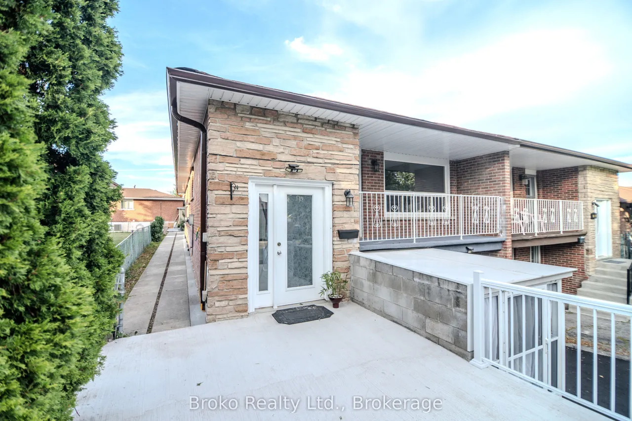 7782 Kittridge Drive — photo 2