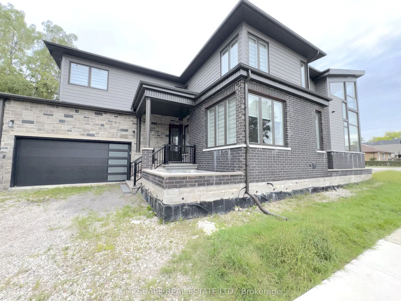 204 Mary Street — photo 3