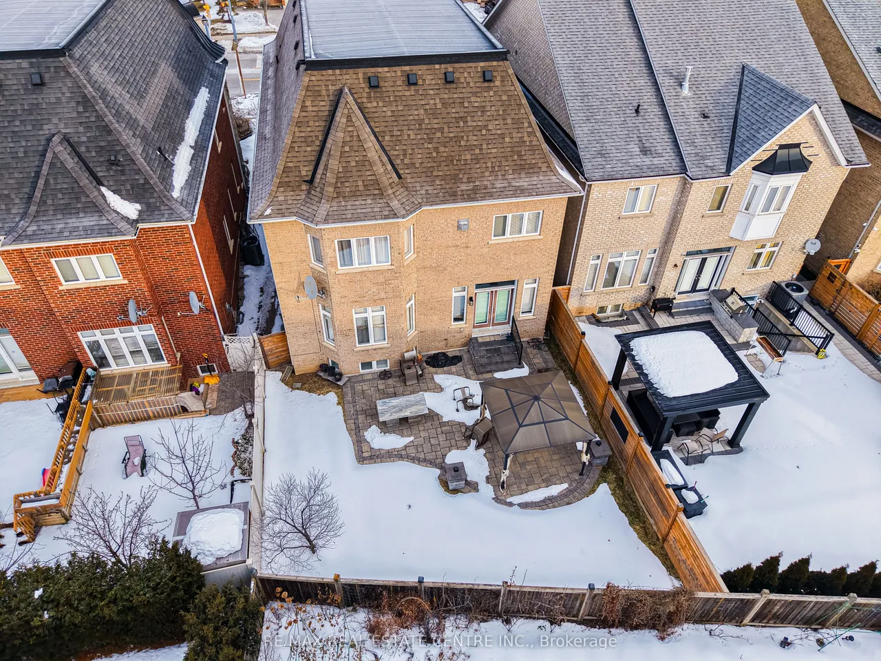 3290 Erin Centre Boulevard — photo 47