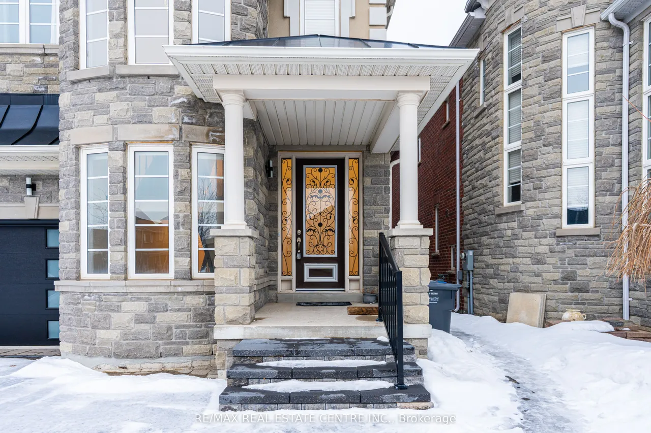 3290 Erin Centre Boulevard — photo 3