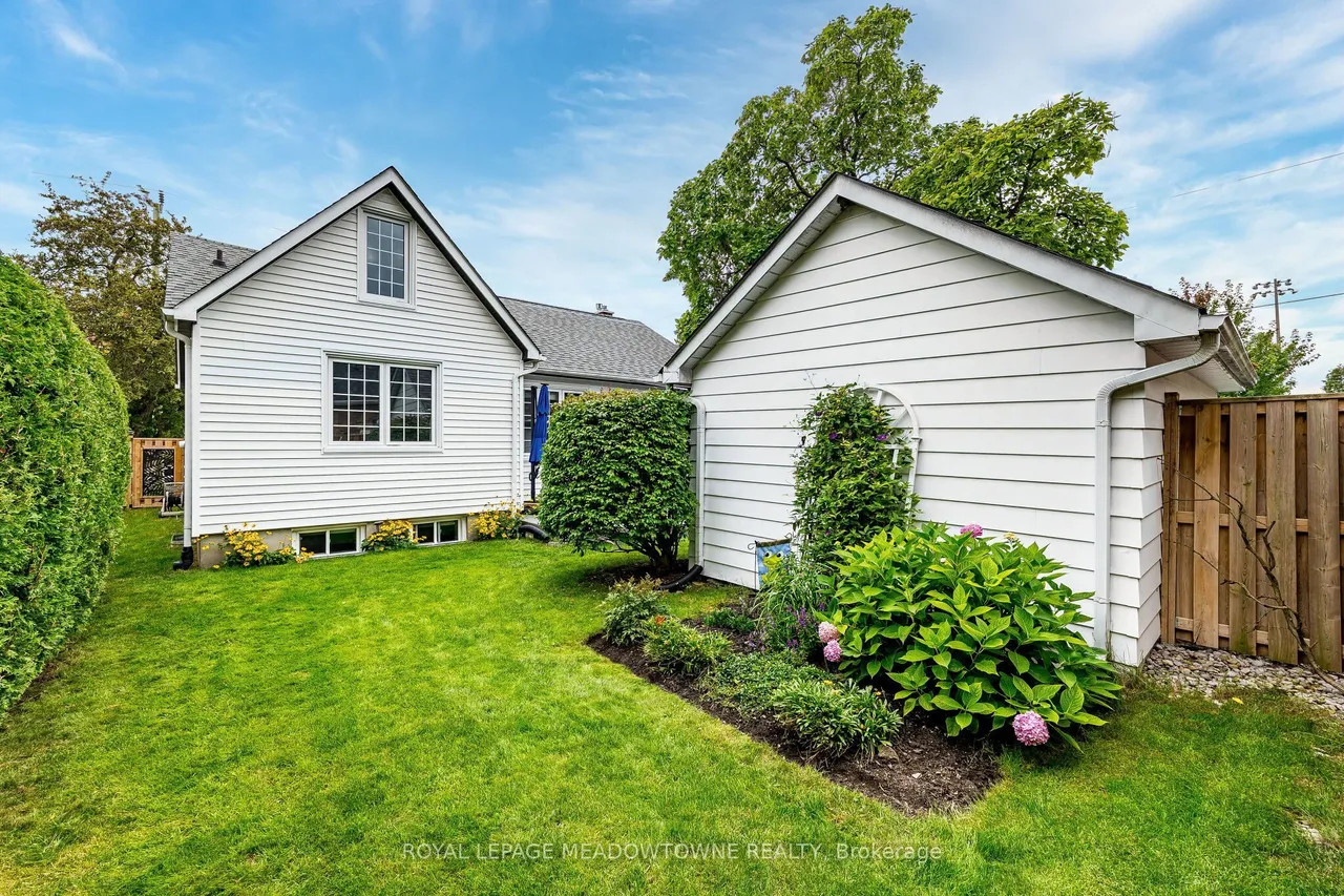 32 Craig Street — photo 45
