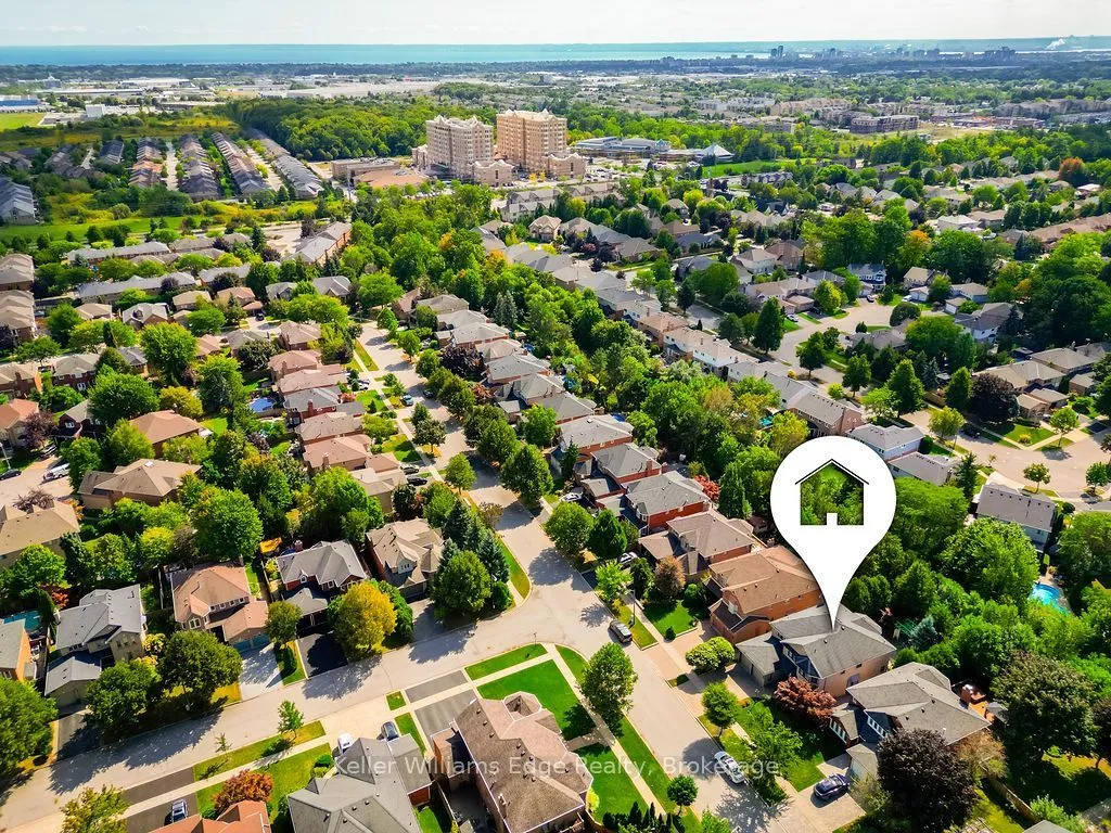 2084 Mckerlie Crescent — photo 49