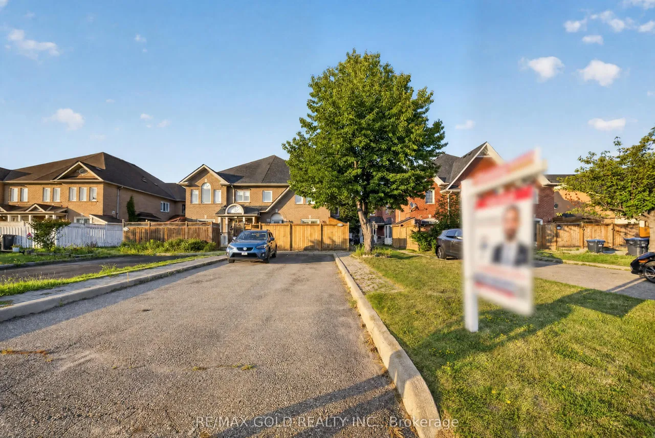 142 Pressed Brick Drive — photo 35