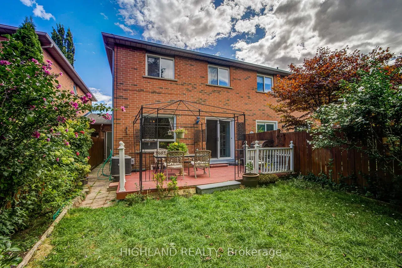 449 Fothergill Boulevard — photo 63