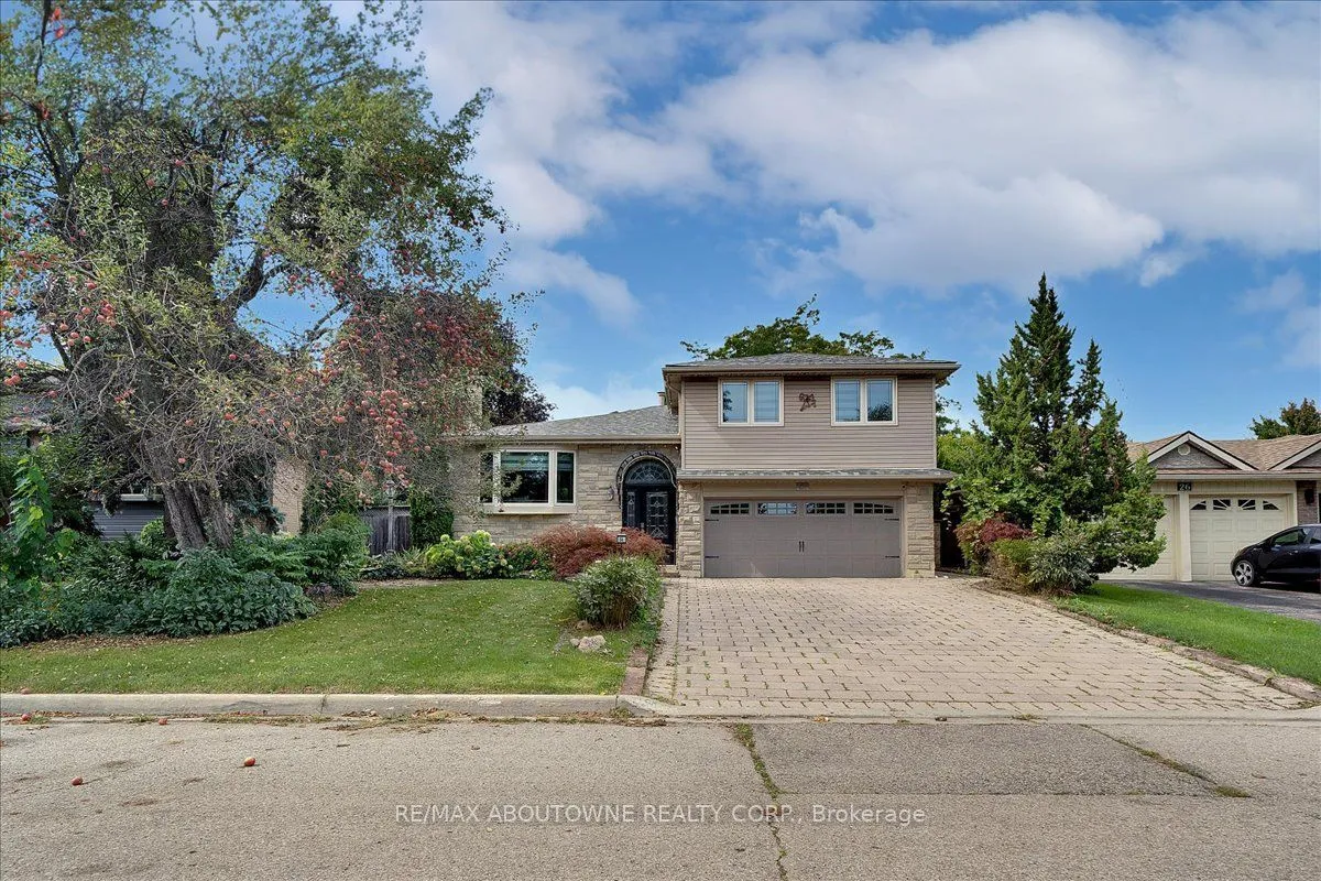 24 Golf View Drive