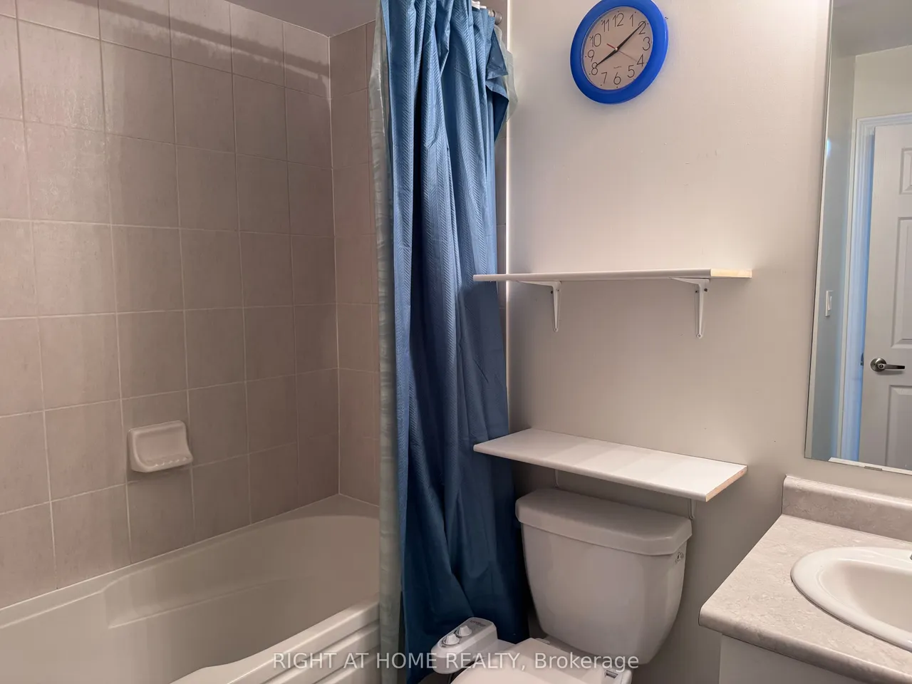 200 Veterans Drive — photo 17