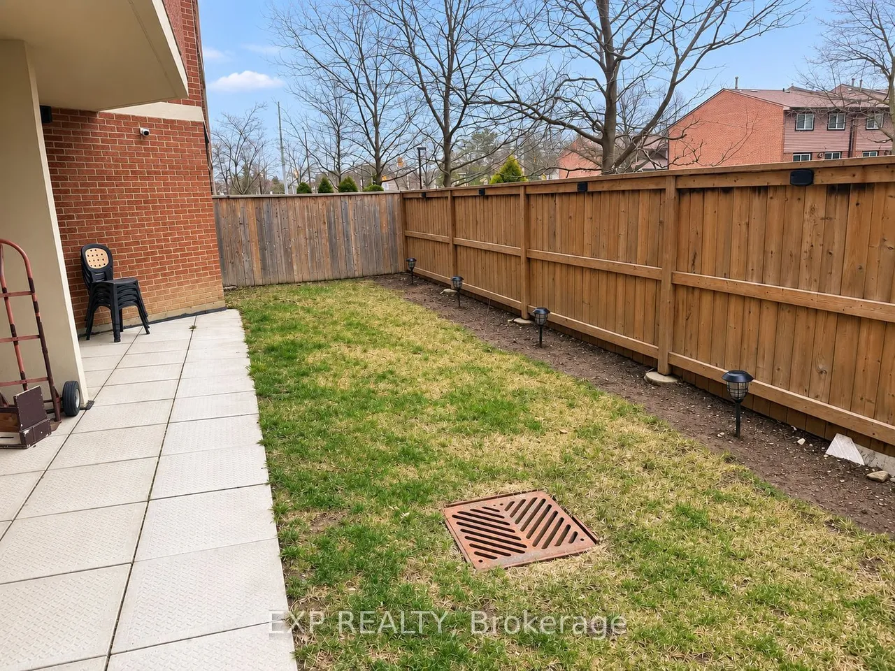 2301 Derry Road W — photo 10