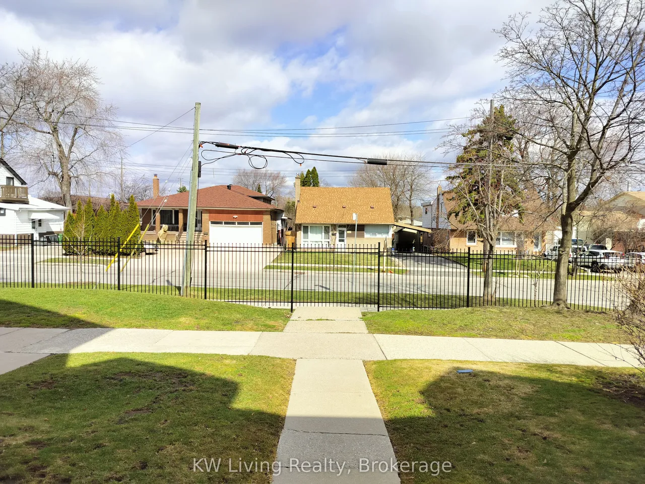 81 Irwin Road, Unit 18 — photo 21