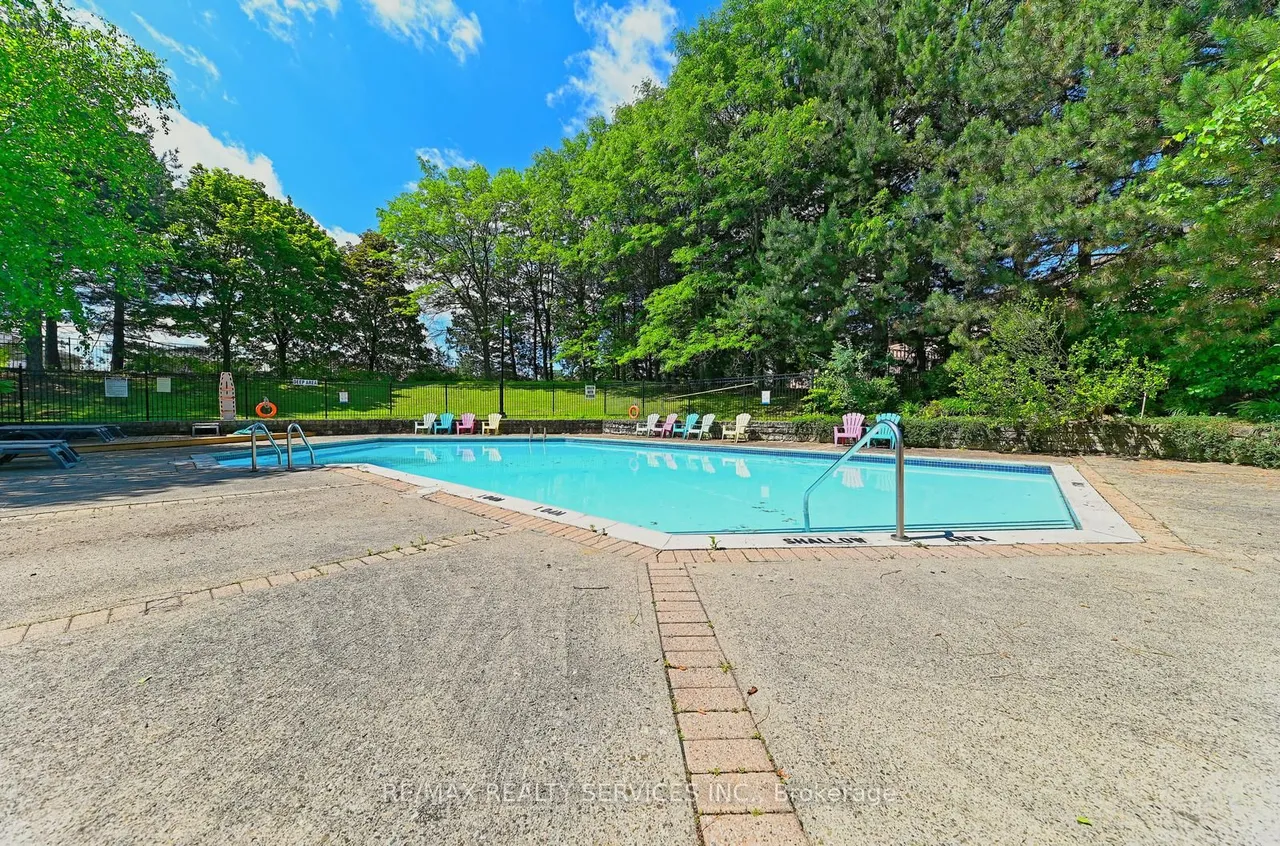 20 Cherrytree Drive — photo 34