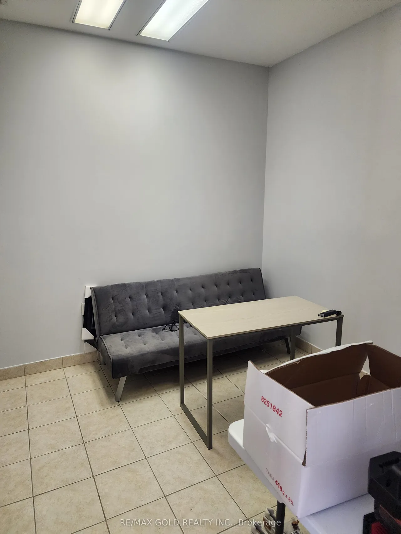 24 Steinway Boulevard, Unit 45-46 — photo 2