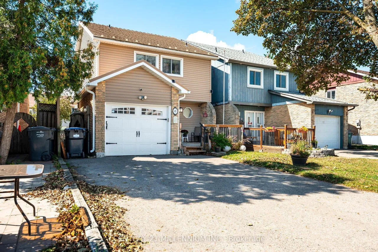 65 Primrose Crescent — photo 2