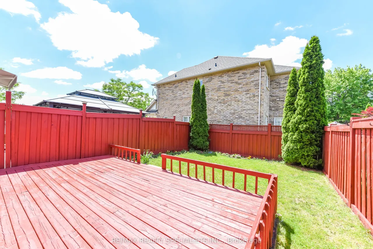 5624 Freshwater Drive — photo 38