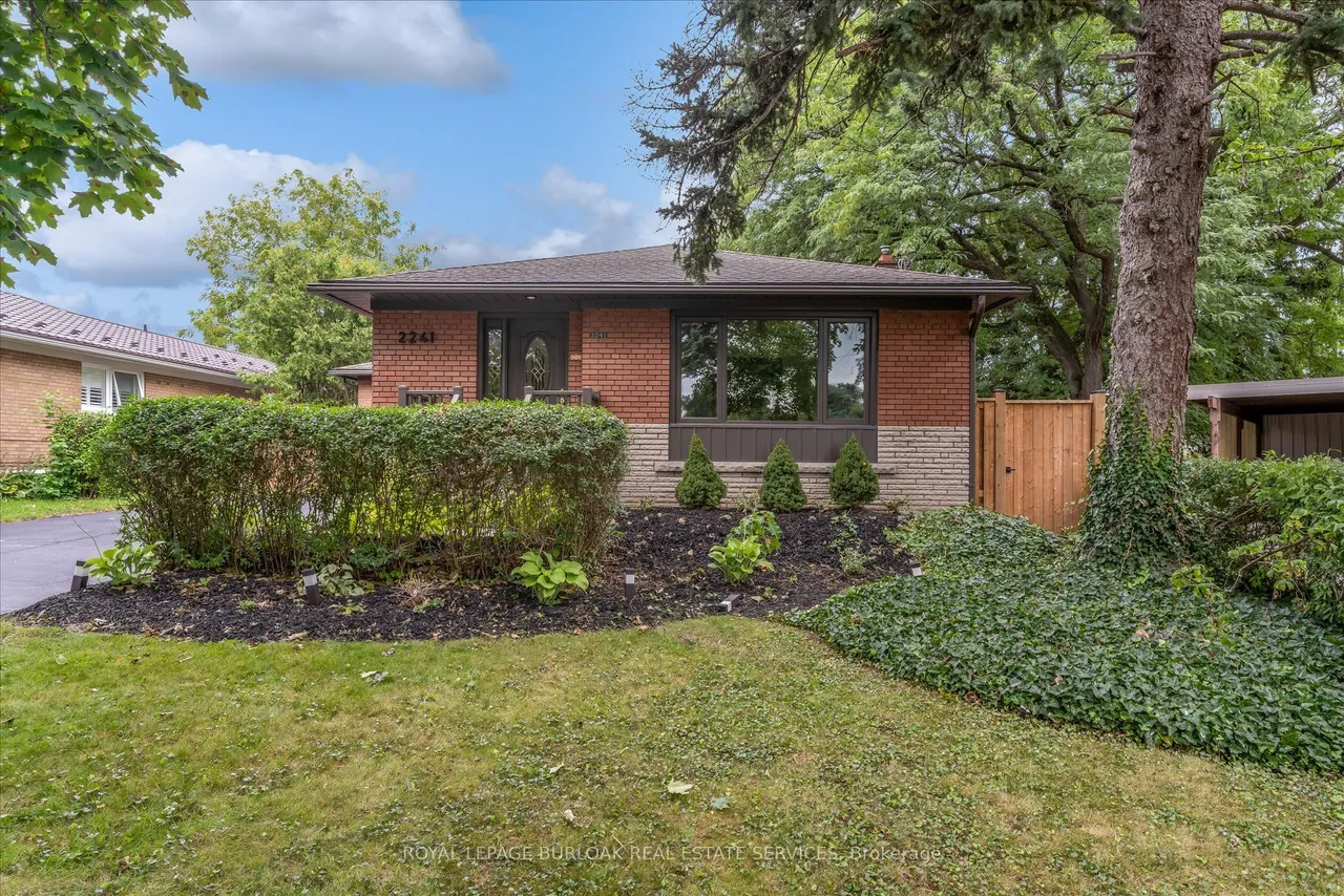 2241 Joyce Street — photo 2