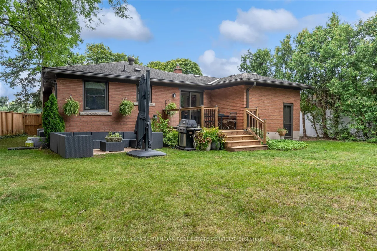 2241 Joyce Street — photo 43