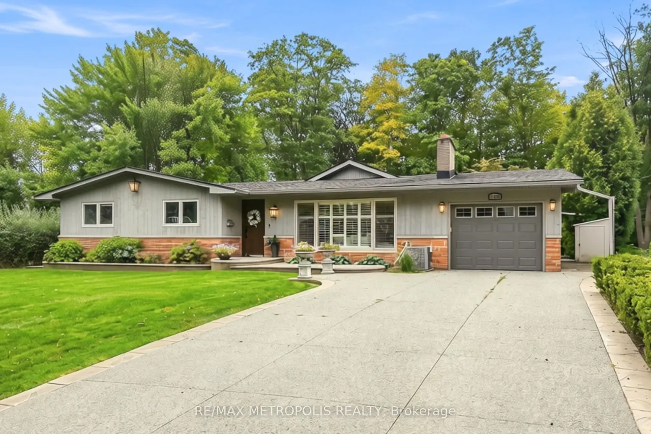 1228 Elgin Crescent