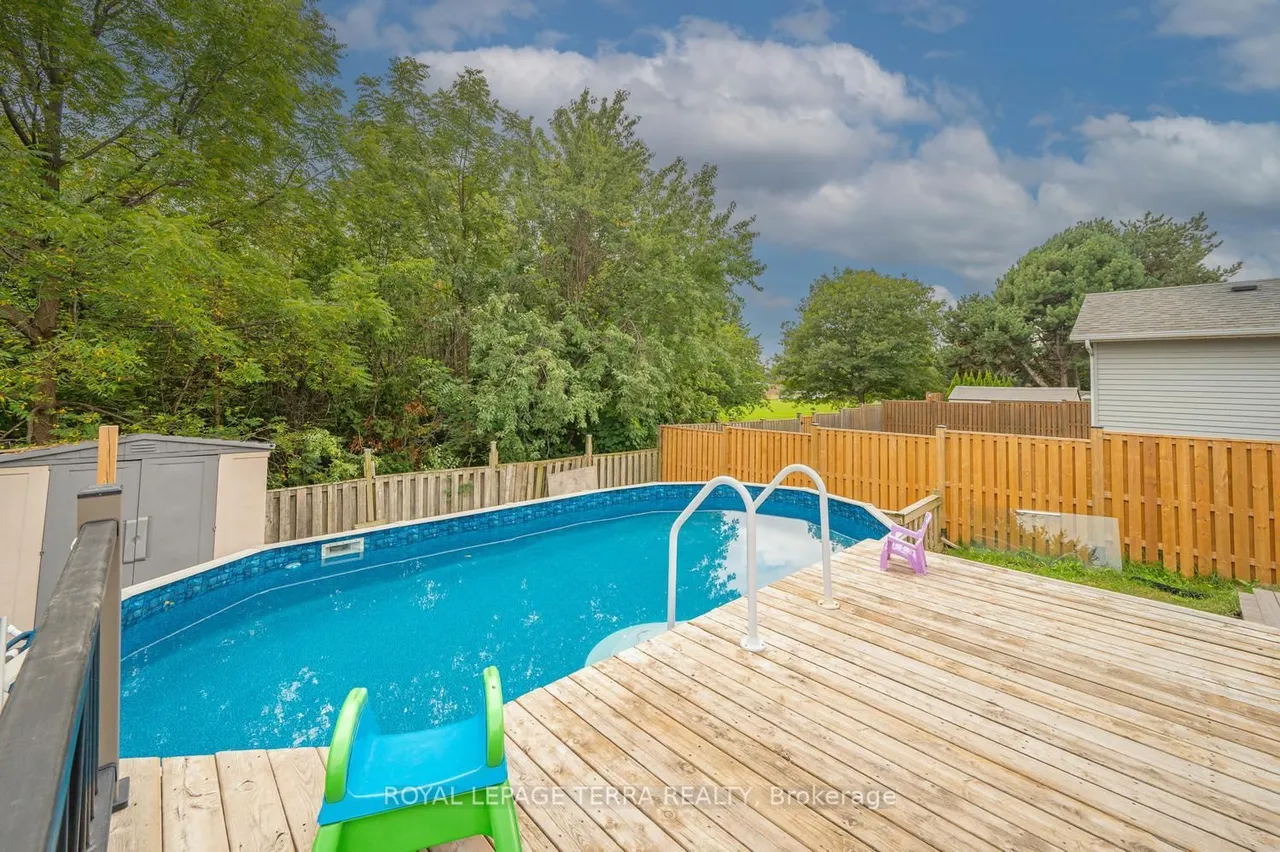 1571 Lewisham Drive — photo 49