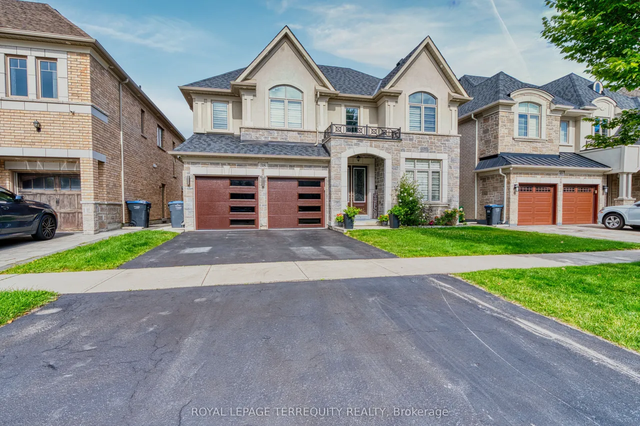 38 Rhapsody Crescent — photo 3