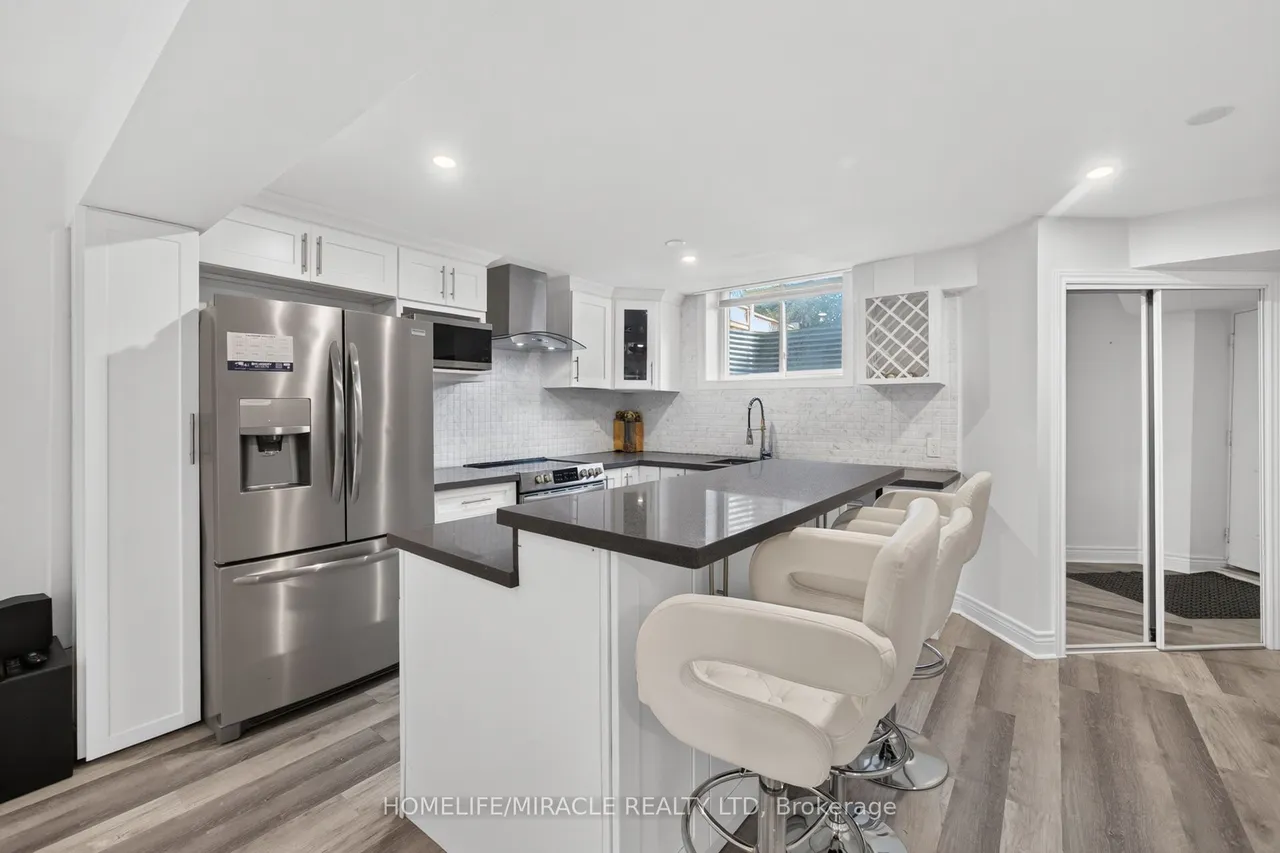 7350 Glamorgan Way — photo 48