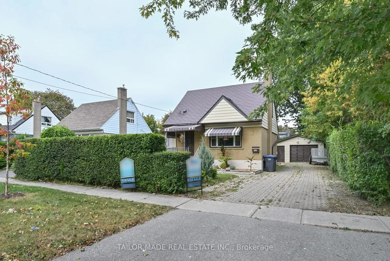 88 Mccaul Street — photo 2
