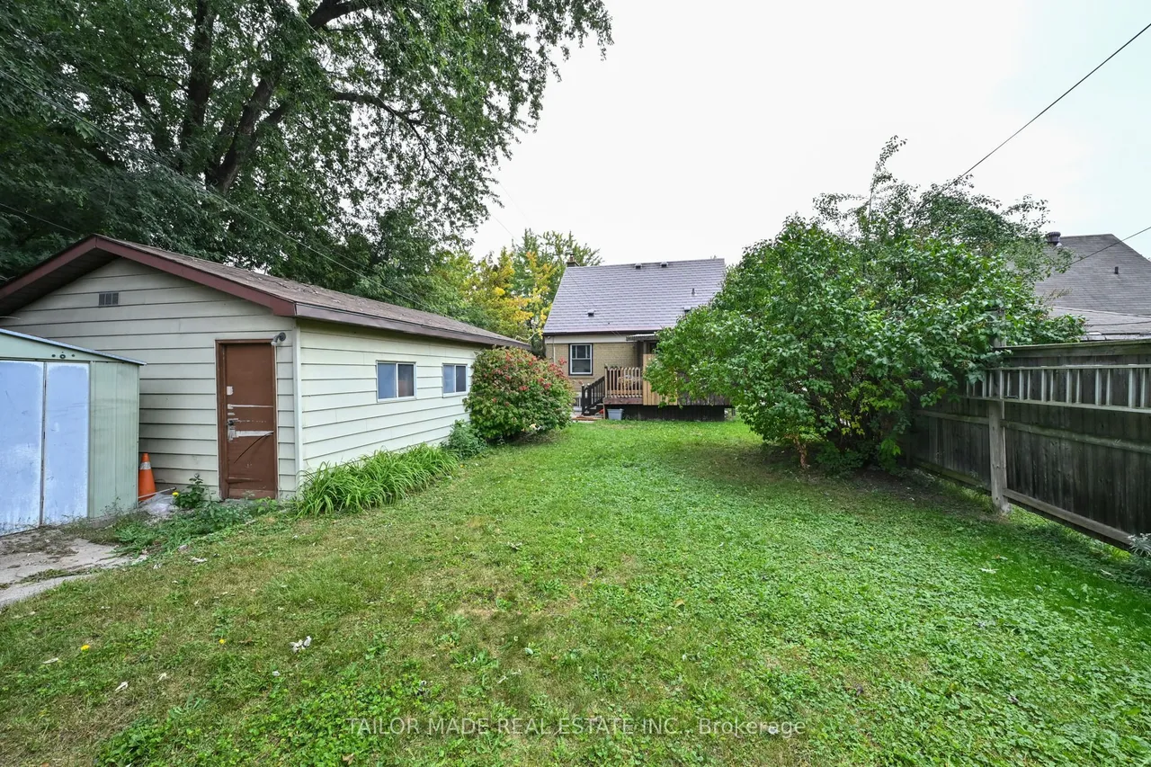 88 Mccaul Street — photo 26