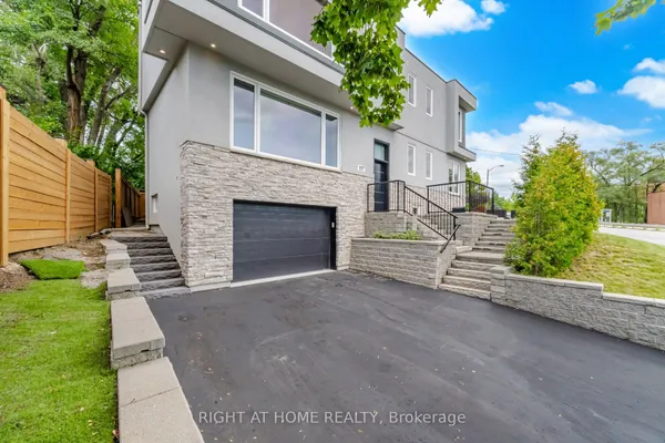 107 Trethewey Drive