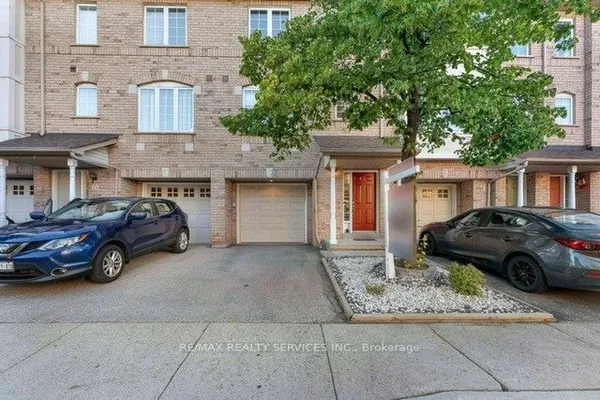 80 Acorn Place