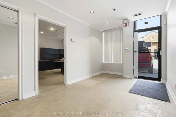 1320 Mid-Way Boulevard — photo 2