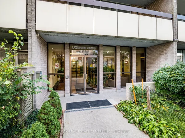 3625 Lake Shore Boulevard W