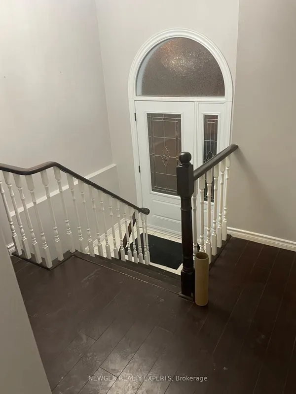28 Royal Salisbury Way — photo 2