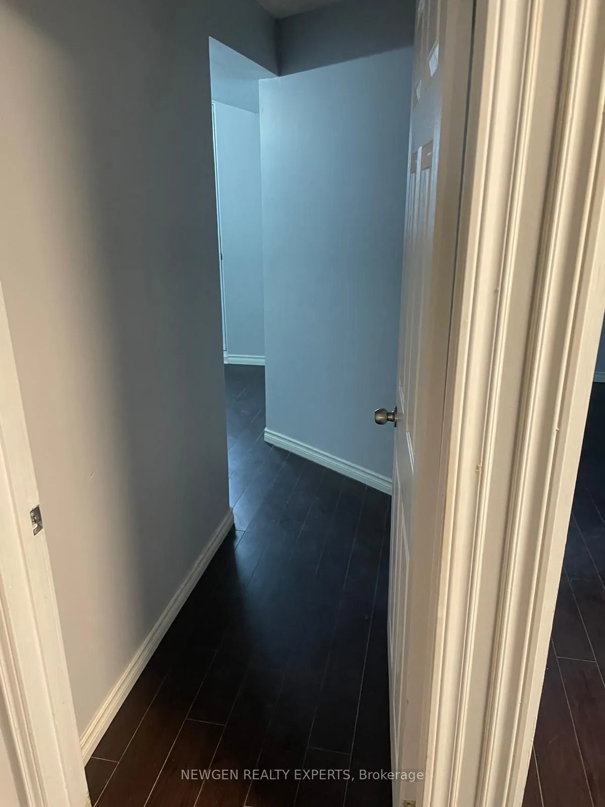 28 Royal Salisbury Way — photo 32