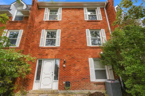 333 Meadows Boulevard — photo 2