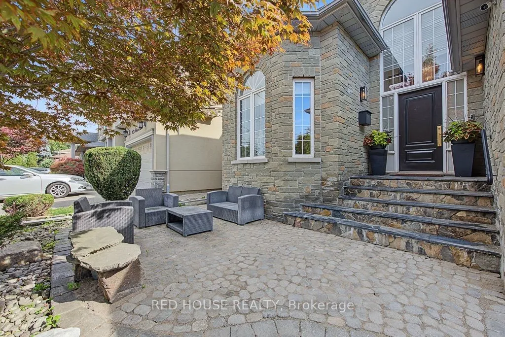 111 Neilson Drive — photo 3