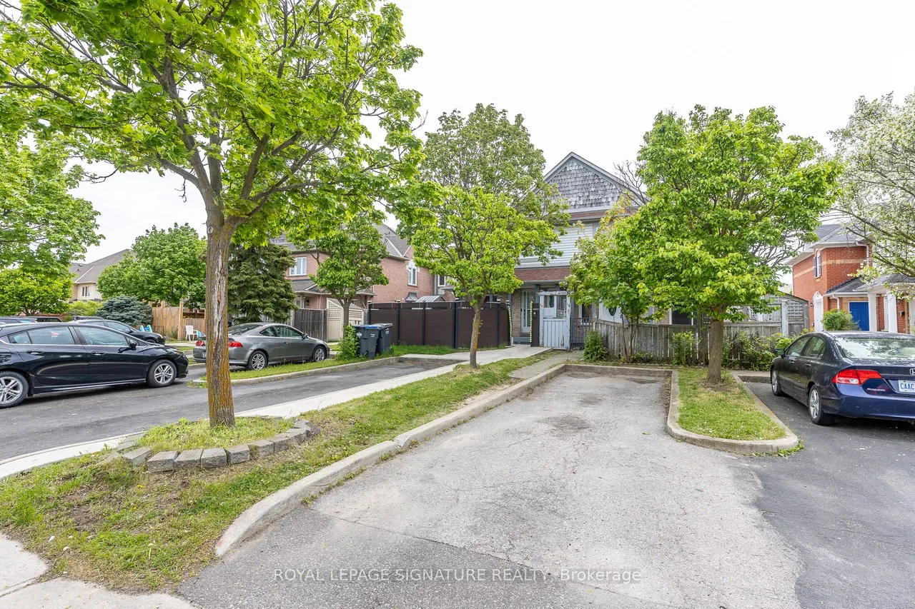 60 Blue Spruce Street