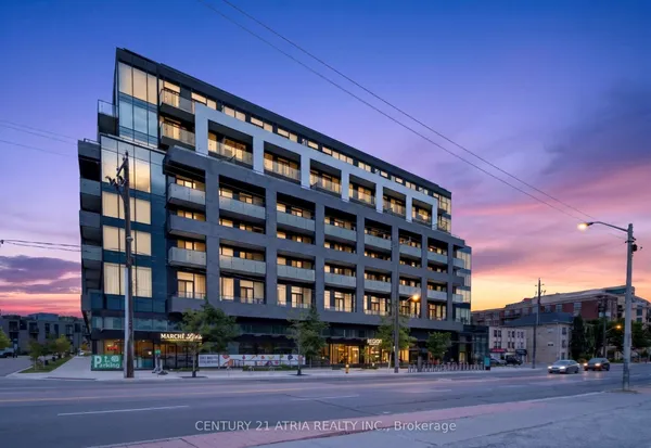 4208 Dundas Street W