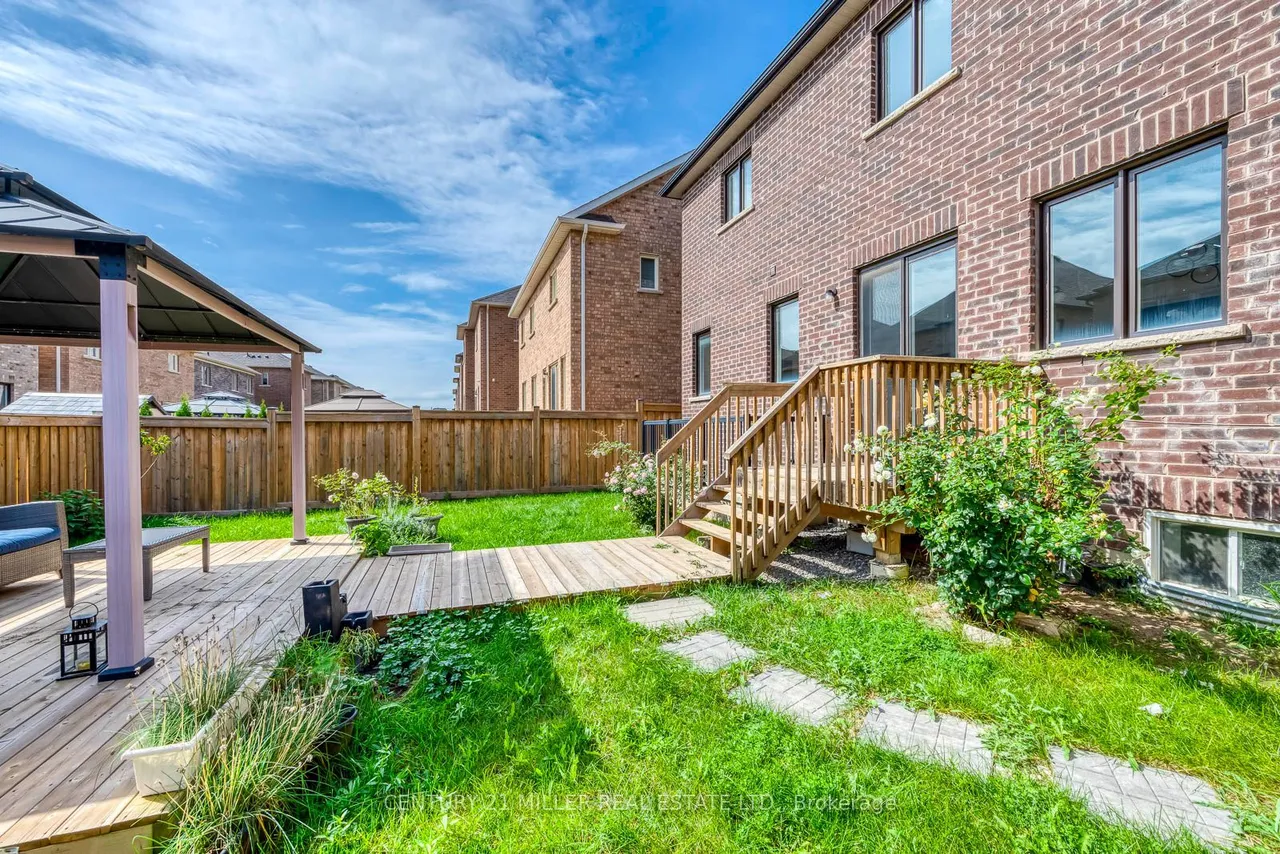 82 Merlin Street — photo 49