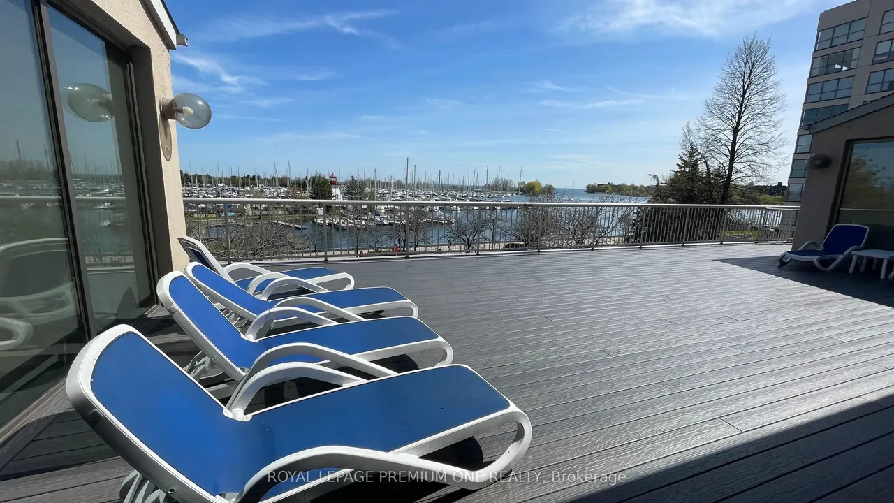 2267 Lake Shore Boulevard — photo 33