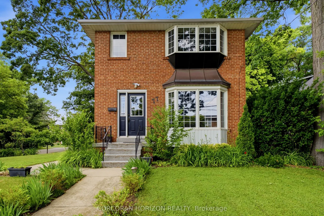 77 Mineola Road E — photo 2