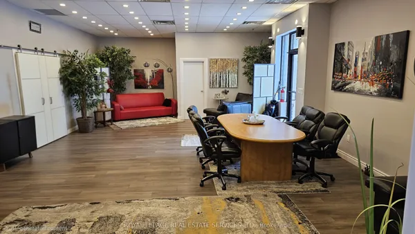 5484 Tomken Road