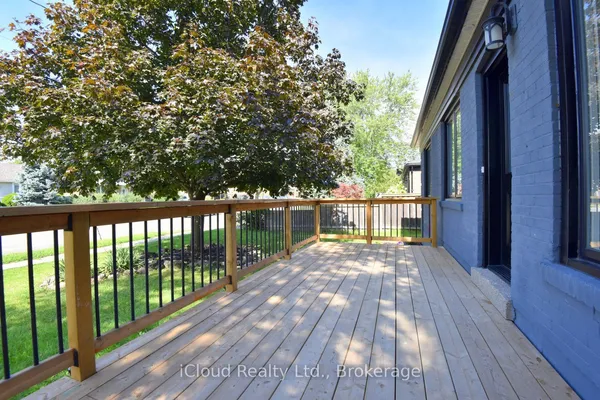 2366 Mountainside Drive — photo 2