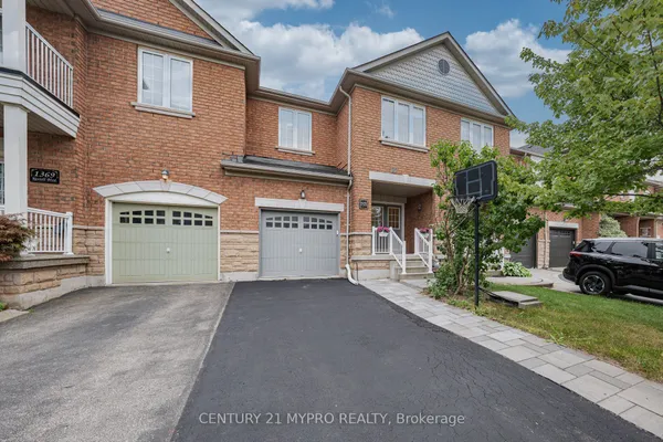 1371 Kestell Boulevard — photo 2