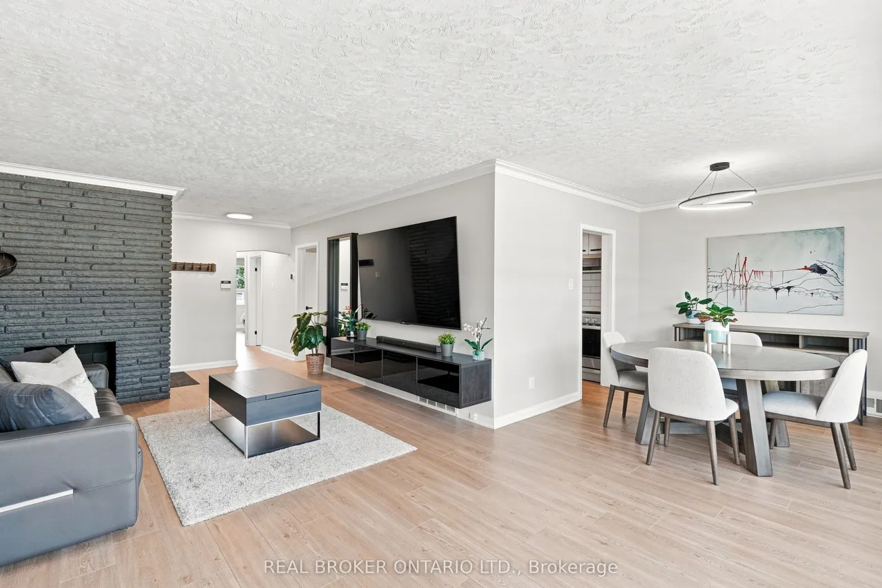 7 Allison Drive — photo 2