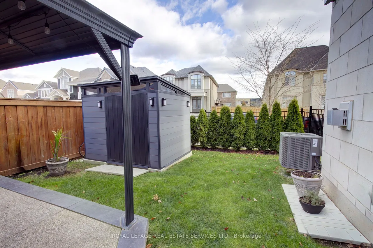 135 Zachary Crescent — photo 37