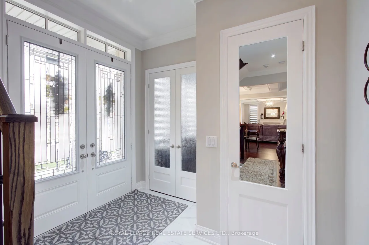 135 Zachary Crescent — photo 3
