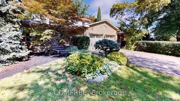 2043 Burbank Drive — photo 2